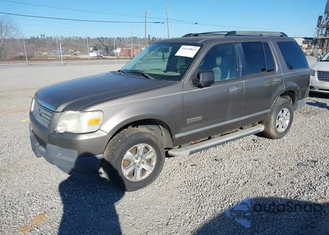 2006 Ford Explorer Xls z USA, uszkodzony, nr VIN 1FMEU62E06UA21966